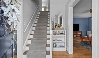 26 Keith Ave, Cranston, RI 02910