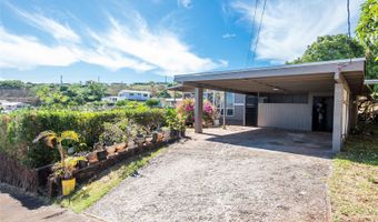 99-822 Nahiolea St, Aiea, HI 96701