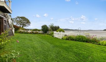27 Prospect Hill Rd, Branford, CT 06405