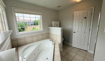 927 Jasara Cir, Baldwin City, KS 66006