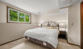 8119 Lower 129th Ct, Apple Valley, MN 55124