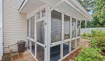 1085 Britley Park Ln, Woodstock, GA 30189