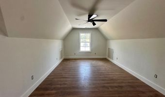 470 Somerset Dr, Appomattox, VA 24522