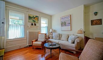 338 MARKET St, Lewes, DE 19958
