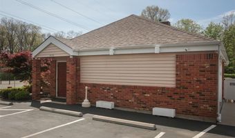 1340 Holgate Dr F2, Ballwin, MO 63021