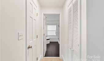 2608 Laburnum Ave, Charlotte, NC 28205