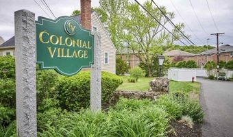 3 Colonial Village Dr 10, Arlington, MA 02476