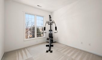 400 WILLIAMS St 12, Berlin, MD 21811