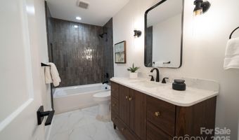 4901 Pine Ridge Rd, Charlotte, NC 28226