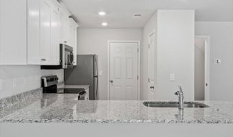 150 Ivy Bank Dr, Angier, NC 27501