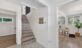 704 Encino Dr, Aptos, CA 95003