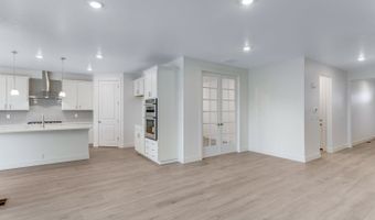 1922 Chaffee Crest Dr, Berthoud, CO 80513