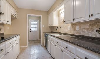 3105 SW 28th Ave, Amarillo, TX 79109