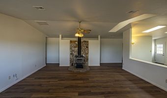 695 S Mountain View Rd, Chino Valley, AZ 86323