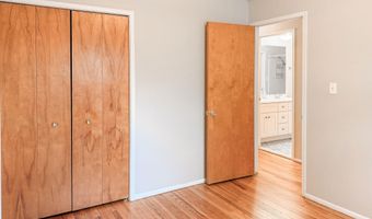 2844 Renfrew St, Ann Arbor, MI 48105