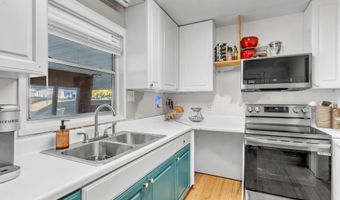 810 Forrest Rd, Alexander City, AL 35010