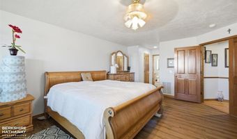 39 Nez Perce Dr, Cody, WY 82414