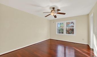 8060 MORNING MEADOW Ct, Alexandria, VA 22315