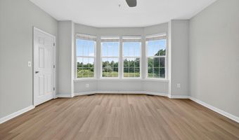 43845 CENTERGATE Dr, Ashburn, VA 20148