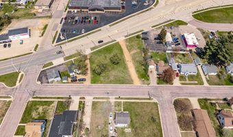 1820 1830 BAKER Dr, Wisconsin Rapids, WI 54494