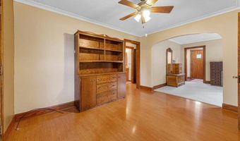 209 E Main St, Arlington, MN 55307