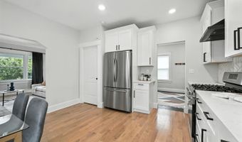 5635 Ridge Ave, Cincinnati, OH 45213