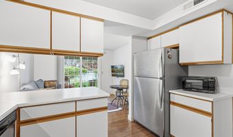 235 Meadow Dr, Ashland, OR 97520