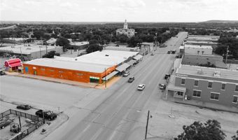 101 S Main St, Albany, TX 76430