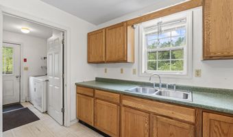 1508 High St, Bath, ME 04530