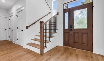20 Hannah Lee Rd, Barnegat, NJ 08005