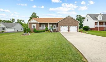 169 Prosperity Dr, Baxter, TN 38544