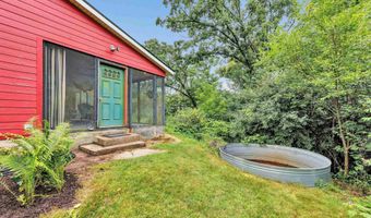 6974 WOODLAND Ln, Amherst, WI 54406