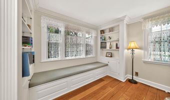 85 Cherry Hill Rd, Branford, CT 06405