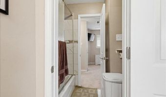 8437 E Cypress Point Ct, Baton Rouge, LA 70809