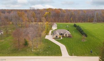 7661 Heritage Way, Amherst, OH 44001