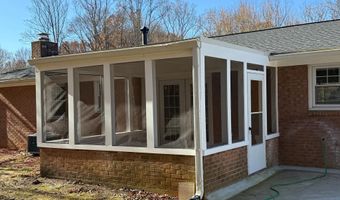 4721 SPRINGBROOK Dr, Annandale, VA 22003