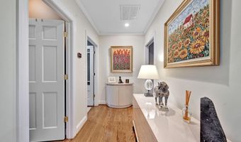 6907 BRADLEY Blvd, Bethesda, MD 20817