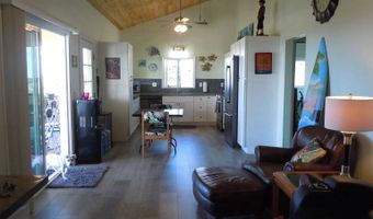 92-8344 Hibiscus Dr, Captain Cook, HI 96704