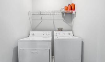 43612 DUNHILL CUP Sq, Ashburn, VA 20147