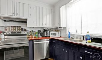 1410 E 51st St, Savannah, GA 31404