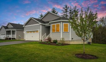28 Blackstone Dr, Raymond, NH 03077