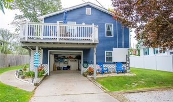58 Allston Ave, Middletown, RI 02842