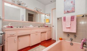 500 N Meadowbrook Pl, Anaheim, CA 92801