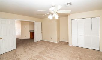 2105 Harbor Cliff Dr, Las Vegas, NV 89128