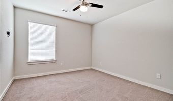 3917 SW Peachwood Dr, Bentonville, AR 72713