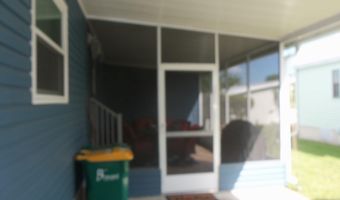 630 Wedelia Dr, Barefoot Bay, FL 32976