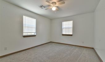 610 S 19th St, Chickasha, OK 73018