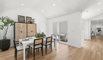 7901 Winsford, Westchester, CA 90045