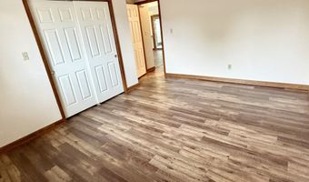 4125 Burton Place Ct, Anderson, IN 46013