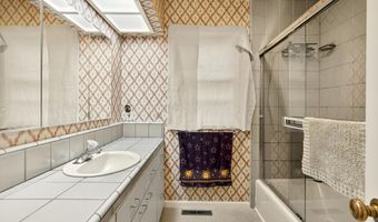 770 Elkader St, Ashland, OR 97520